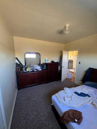 30416 Highway 2 A, Carstairs, AB - Indoor Photo Showing Bedroom