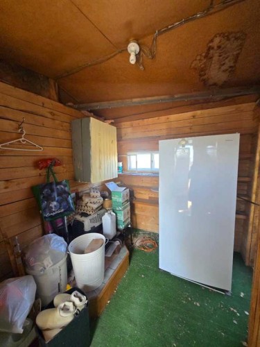 30416 Highway 2 A, Carstairs, AB - Indoor