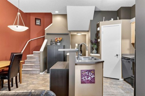 140 Promenade Way Se, Calgary, AB - Indoor