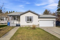 5624 58 Avenue Olds, AB T4H 1K4