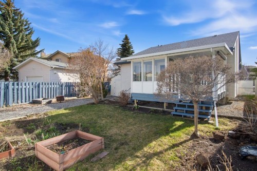 5624 58 Avenue, Olds, AB - Outdoor