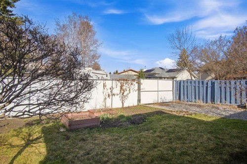 5624 58 Avenue, Olds, AB - Outdoor