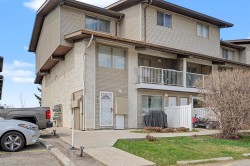 814-200 Brookpark Drive SWCalgary, AB T2W 3E5