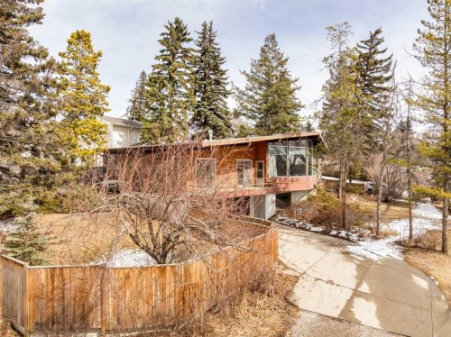 2925 Toronto Crescent Nw, Calgary, AB - Outdoor