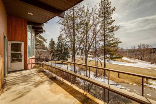 2925 Toronto Crescent Nw, Calgary, AB - Outdoor