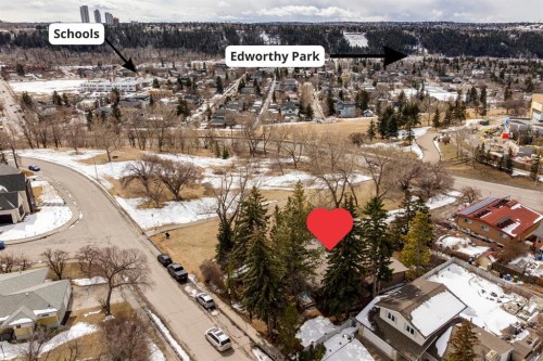 2925 Toronto Crescent Nw, Calgary, AB - Outdoor With View