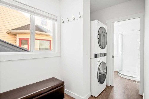 6005 Ash Street, Olds, AB - Indoor Photo Showing Laundry Room