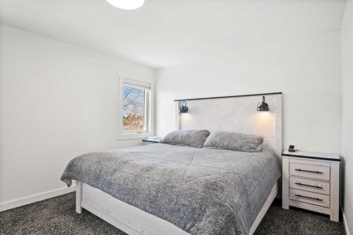 6005 Ash Street, Olds, AB - Indoor Photo Showing Bedroom