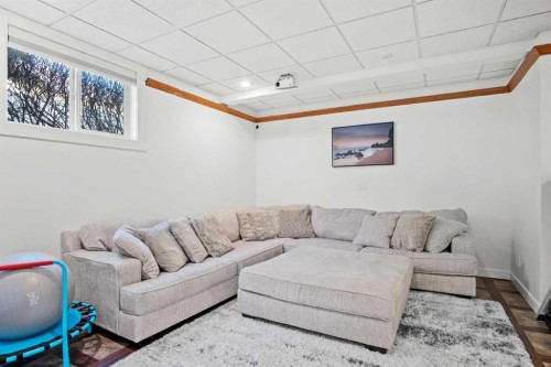 6005 Ash Street, Olds, AB - Indoor