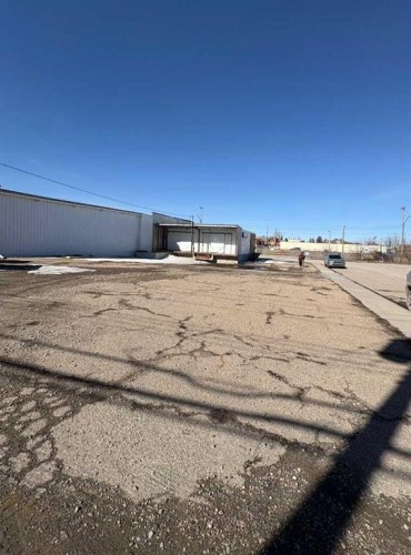 4901 49 Avenue, Olds, AB 