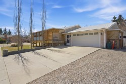 5502 56 Street Olds, AB T4H 1J9