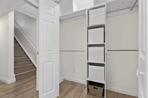 410-121 Copperpond Common Se, Calgary, AB - Indoor Photo Showing Other Room