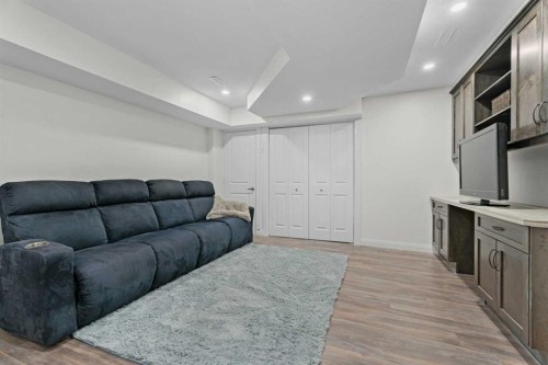 410-121 Copperpond Common Se, Calgary, AB - Indoor