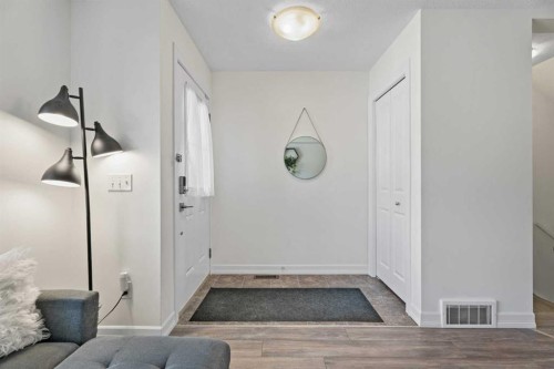 410-121 Copperpond Common Se, Calgary, AB - Indoor