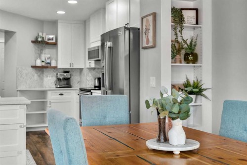 200 Douglas Ridge Circle Se, Calgary, AB - Indoor Photo Showing Other Room