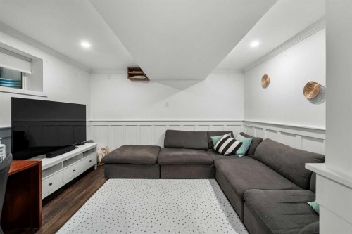 200 Douglas Ridge Circle Se, Calgary, AB - Indoor