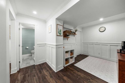 200 Douglas Ridge Circle Se, Calgary, AB - Indoor Photo Showing Other Room