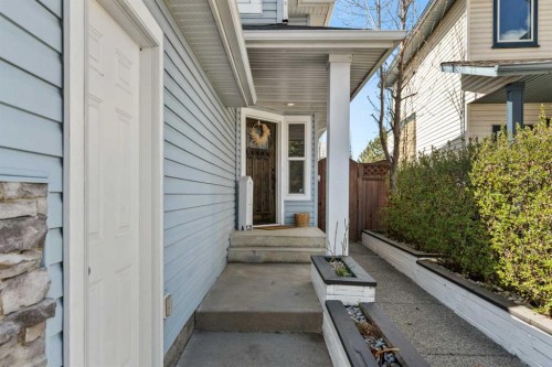200 Douglas Ridge Circle Se, Calgary, AB - Outdoor With Exterior