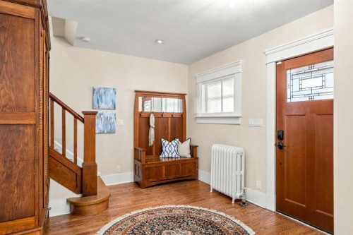 3607 7 Street Sw, Calgary, AB - Indoor Photo Showing Other Room
