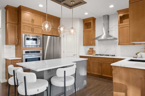 35 Tuscany Estates Crescent Nw, Calgary, AB - Indoor Photo Showing Kitchen With Upgraded Kitchen