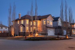 35 Tuscany Estates Crescent NW Calgary, AB T3L 0B2
