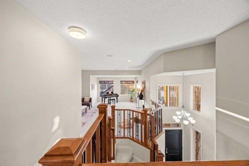 35 Tuscany Estates Crescent Nw, Calgary, AB - Indoor Photo Showing Other Room