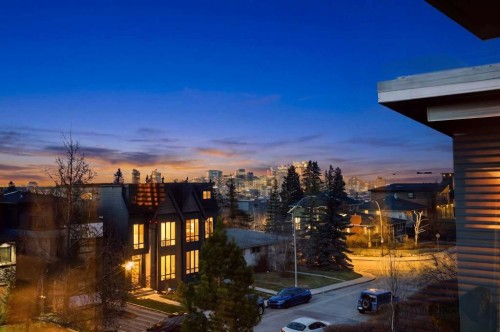 2115 29 Avenue Sw, Calgary, AB - Outdoor With View
