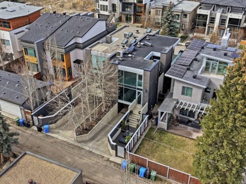 2115 29 Avenue Sw, Calgary, AB - Outdoor