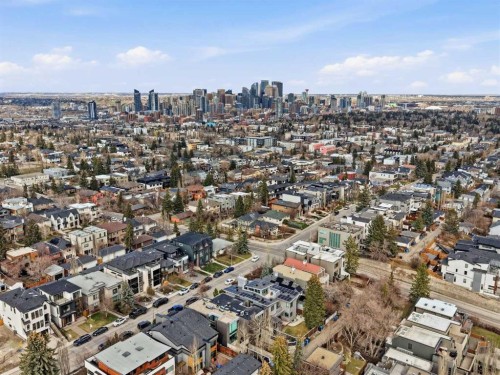 2115 29 Avenue Sw, Calgary, AB - Outdoor With View