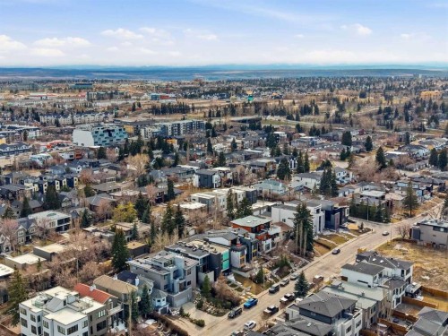 2115 29 Avenue Sw, Calgary, AB - Outdoor With View