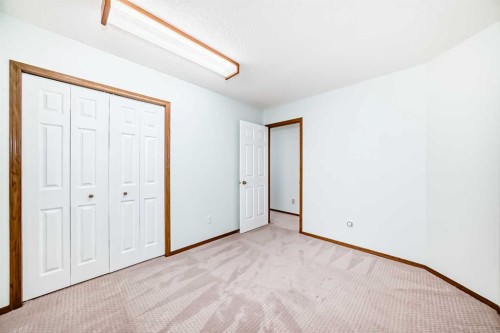 164 Macewan Park Circle Nw, Calgary, AB - Indoor Photo Showing Other Room