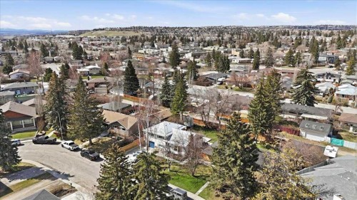 40 Grafton Crescent Sw, Calgary, AB - Outdoor With View