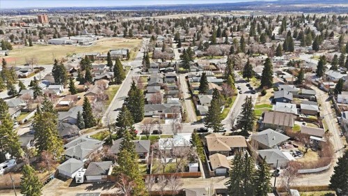 40 Grafton Crescent Sw, Calgary, AB - Outdoor With View