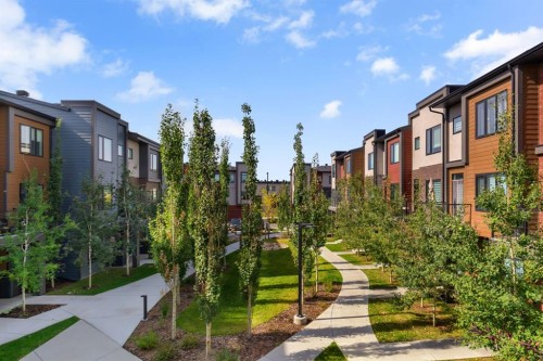 213 Greenbriar Common, Calgary, AB - Outdoor