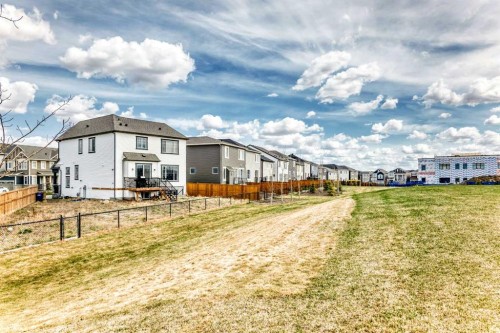 641 Windrow Manor Sw, Airdrie, AB - Outdoor