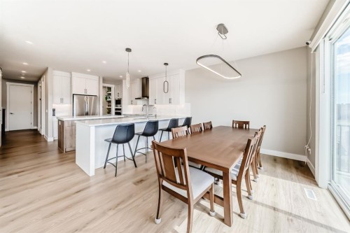 80 Vantage Drive, Cochrane, AB - Indoor Photo Showing Other Room