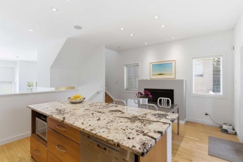 10 Erlton Terrace Sw, Calgary, AB - Indoor