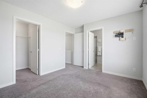 101 New Brighton Walk Se, Calgary, AB - Indoor