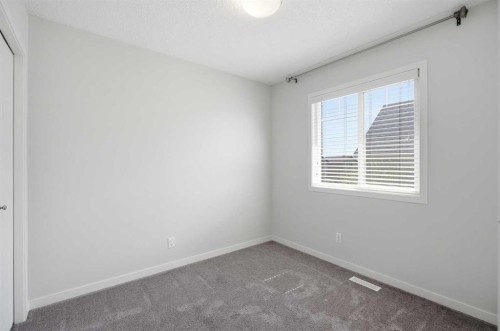 101 New Brighton Walk Se, Calgary, AB - Indoor Photo Showing Other Room
