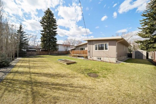 159 Malibou Road Sw, Calgary, AB - Outdoor