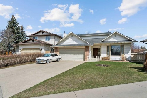 40 Scenic Place Nw, Calgary, AB - Outdoor With Facade