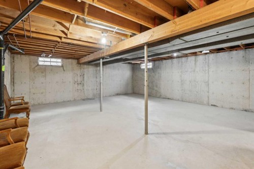 40 Scenic Place Nw, Calgary, AB - Indoor Photo Showing Basement
