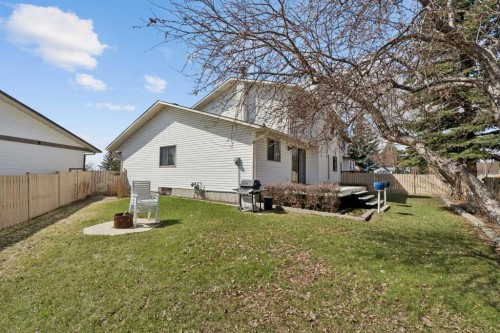 40 Scenic Place Nw, Calgary, AB - Outdoor