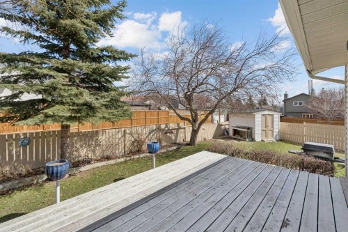 40 Scenic Place Nw, Calgary, AB - Outdoor With Deck Patio Veranda