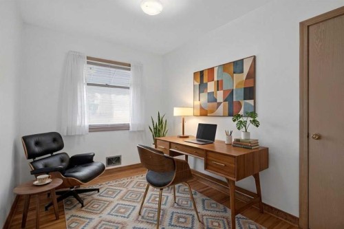 2416 38 Street Sw, Calgary, AB - Indoor Photo Showing Office