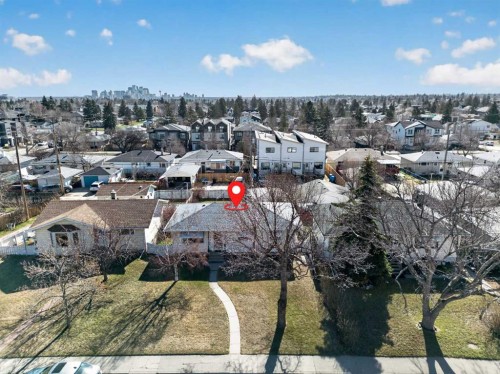 2416 38 Street Sw, Calgary, AB - Outdoor With View