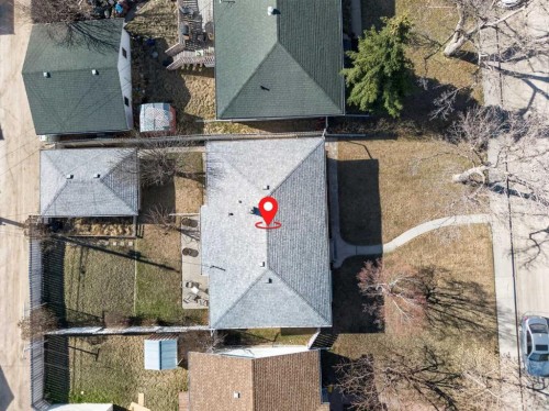 2416 38 Street Sw, Calgary, AB - Outdoor