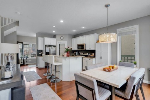 52 West Coach Court Sw, Calgary, AB - Indoor
