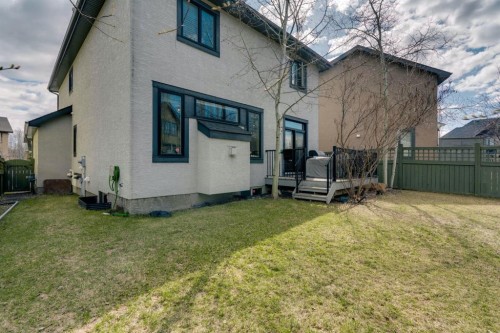 52 West Coach Court Sw, Calgary, AB - Outdoor
