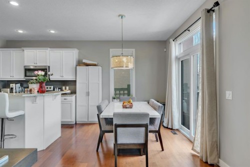 52 West Coach Court Sw, Calgary, AB - Indoor